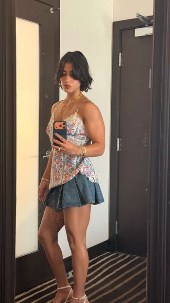 Leaked Sara saffari page private photo viral onlyfans