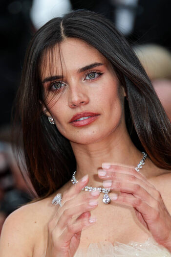 Leaked Sara sampaio private photo viral onlyfans