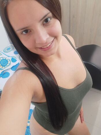 Sara Valencia