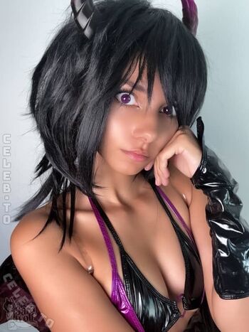 Leaked Sara wolf  page private photo viral onlyfans