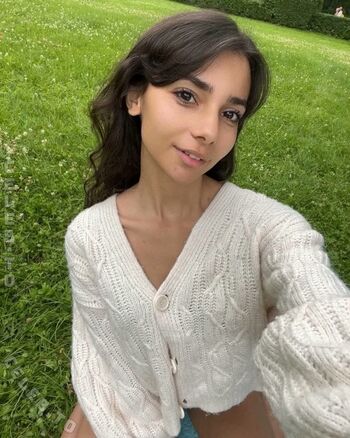 Leaked Sara wolf private photo viral onlyfans