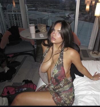 Sarabella Harris - sarabellaharriss - sexiisariii777