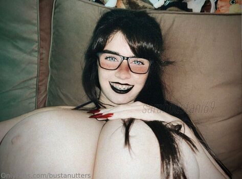 Leaked Sarah bustani sarahbustani private photo viral onlyfans
