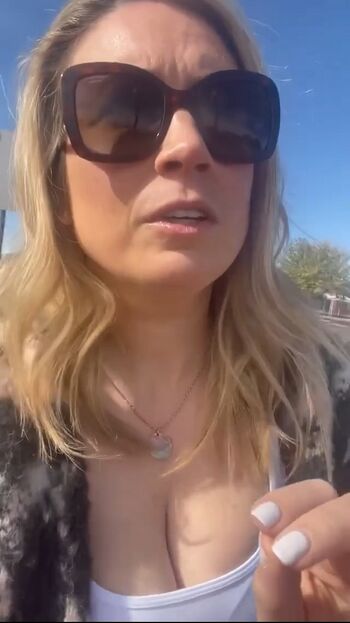 Leaked Sarah cruddas private photo viral onlyfans