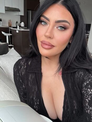 Leaked Sarah davis model private photo viral onlyfans
