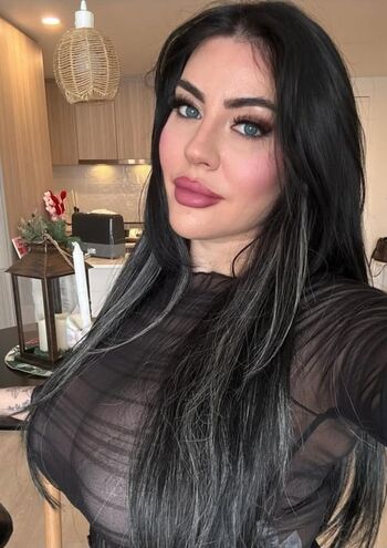 Leaked Sarah davis private photo viral onlyfans