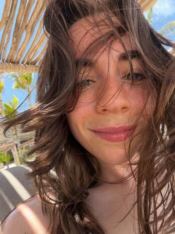 Leaked Sarah desjardins private photo viral onlyfans
