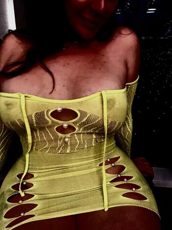Leaked Sarah emmanuela carrat private photo viral onlyfans