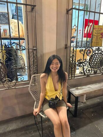 Sarah Hwang