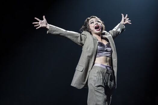 Sarah Hyland