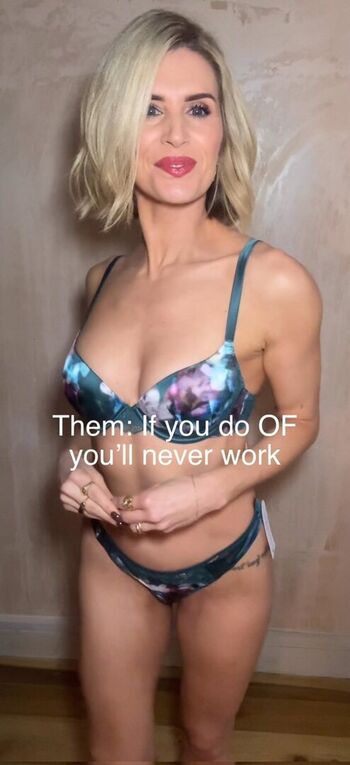 Leaked Sarah jayne private photo viral onlyfans