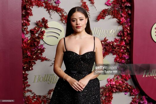Sarah Jeffery