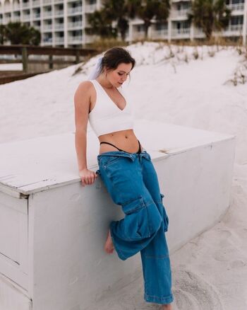 Leaked Sarah senecal private photo viral onlyfans