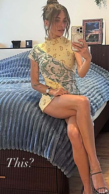 Leaked Sarah shahi page private photo viral onlyfans