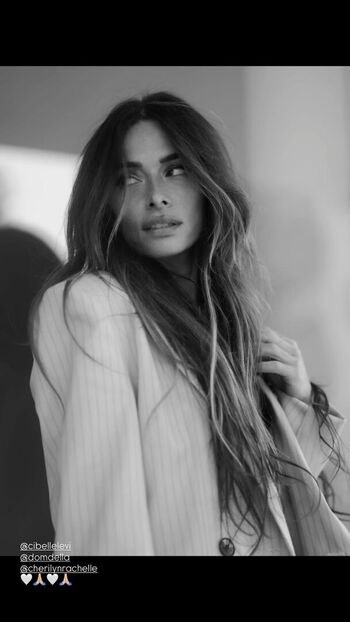 Leaked Sarah shahi private photo viral onlyfans