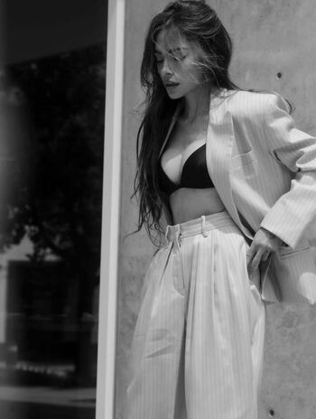 Leaked Sarah shahi private photo viral onlyfans