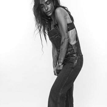 Sarah Shahi