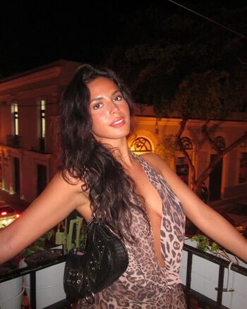 Sarah Tobon