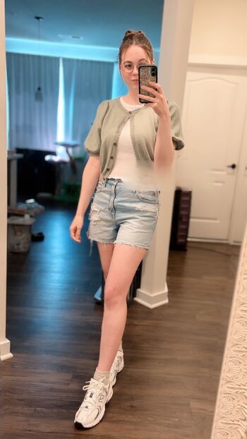 Leaked Sarahkey private photo viral onlyfans