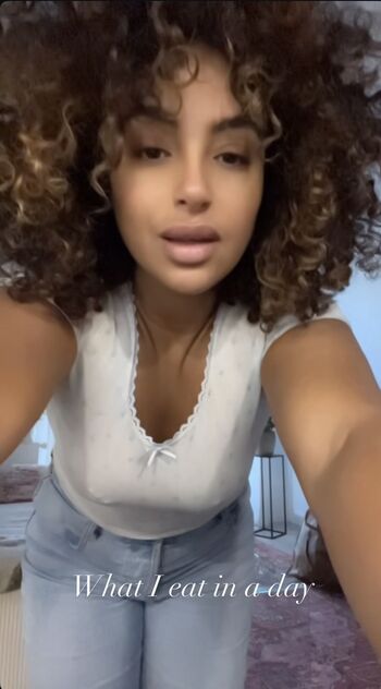 Sarahyasminaa