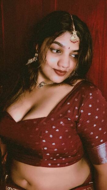 Saranya Santhosh