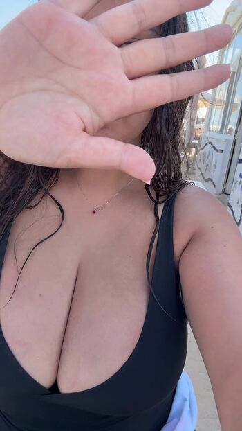 Sarettinablue