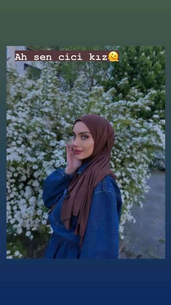 Leaked Sariikubraa  page private photo viral onlyfans