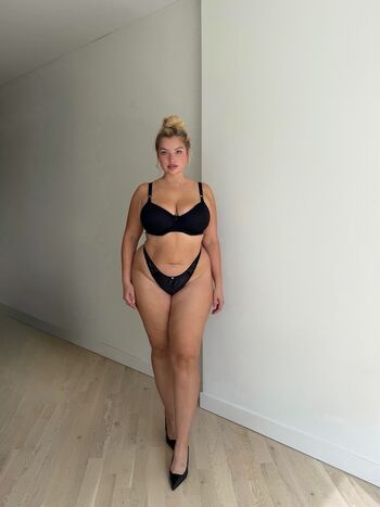 Sarina Nowak