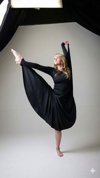 Leaked Trish stratus/ private photo viral onlyfans