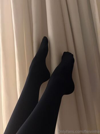 Leaked Lady in the streets / private photo viral onlyfans