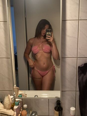 Leaked Sasha harmo page private photo viral onlyfans