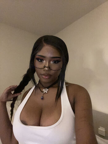 Leaked Sashasweetts private photo viral onlyfans