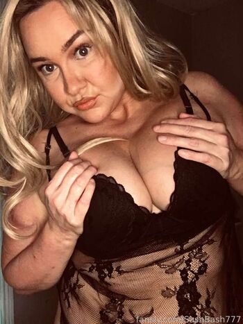 Leaked Sashbash private photo viral onlyfans
