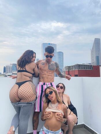 Leaked Saturnna moon page private photo viral onlyfans