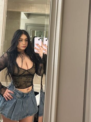 Leaked Saucyysuzzy private photo viral onlyfans