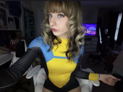 Leaked Who is this / private photo viral onlyfans