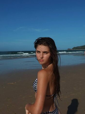 Savannah Clarke