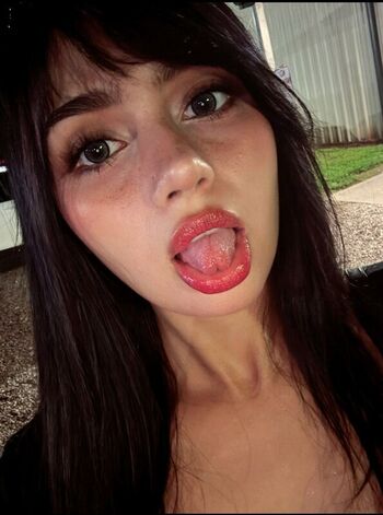 Leaked Savannahhsplitt private photo viral onlyfans