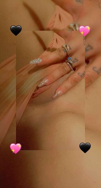 Leaked Savhedge private photo viral onlyfans