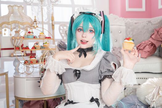 Saya Scarlet