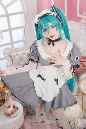 Saya Scarlet