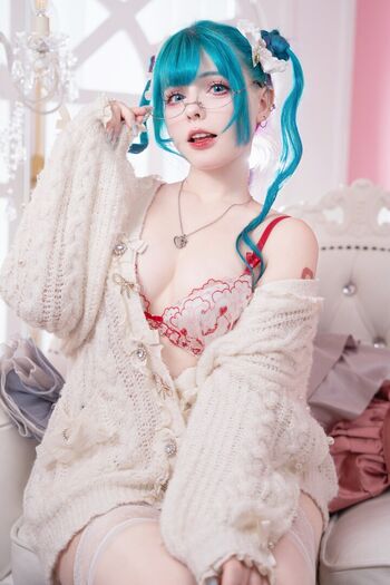 Saya Scarlet
