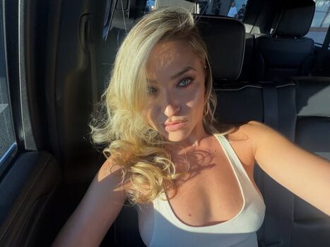 Leaked Scarlet aviram private photo viral onlyfans