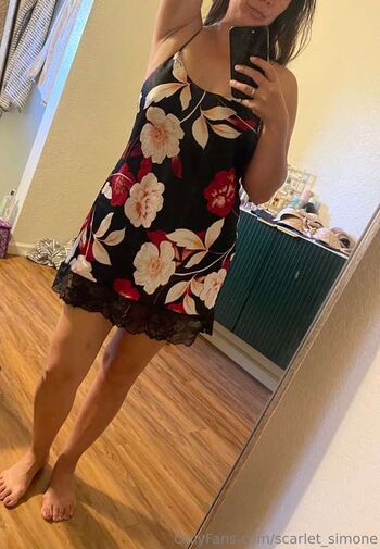 Leaked Scarlet simone page private photo viral onlyfans