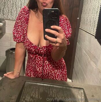 Leaked Scarlet simone private photo viral onlyfans