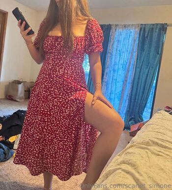 Scarlet Simone