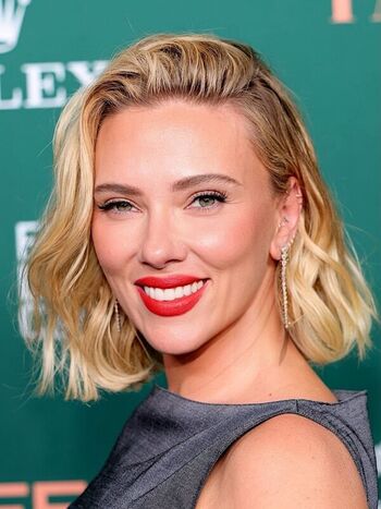 Scarlett Johansson