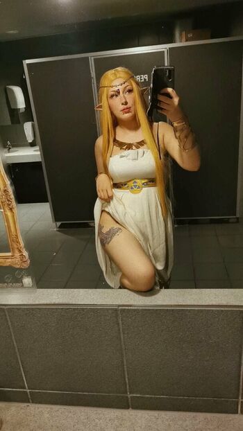 Leaked Scarlett sirene page private photo viral onlyfans