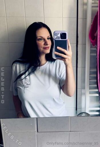 Schaennie_95