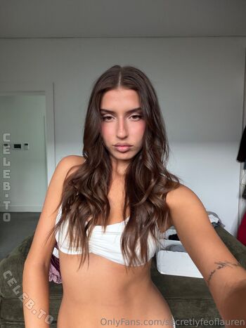 secretlyfeolauren